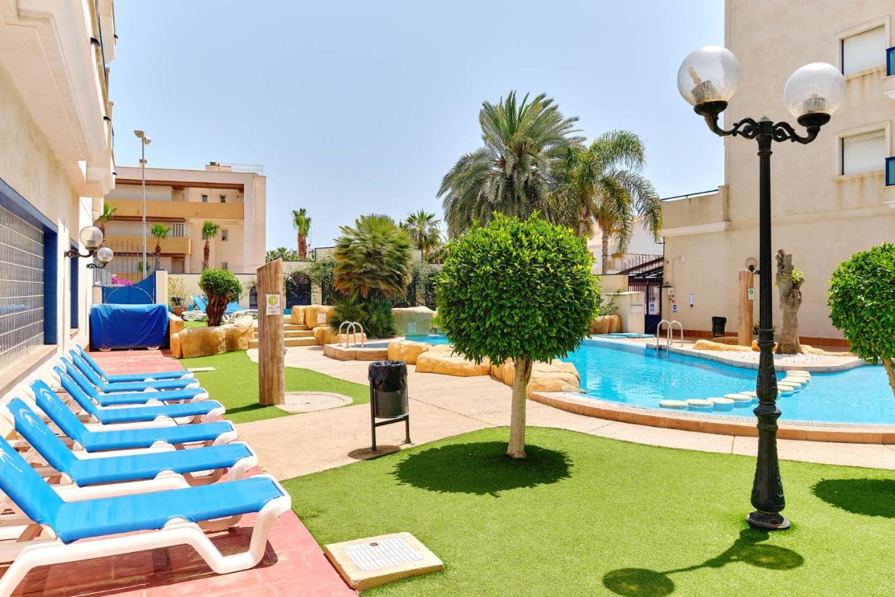 Apartment Eunice Orihuela Exterior foto